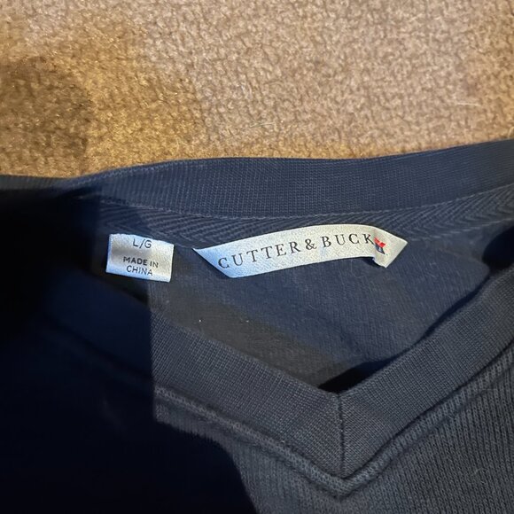 Cutter and Buck shirt - Picture 2 of 2